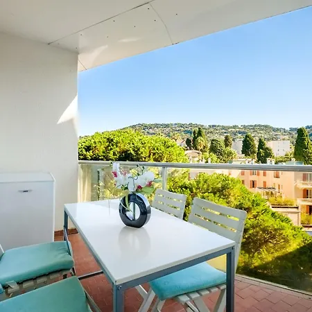 Апартаменты Center Sea And Sky Канны