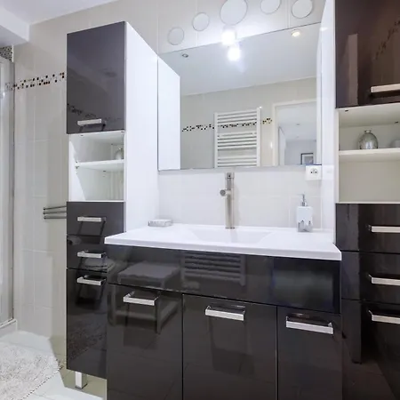 Апартаменты Center Sea And Sky